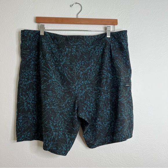 O'Neill Hyperfreak Board Shorts size 38 - Picture 6 of 8